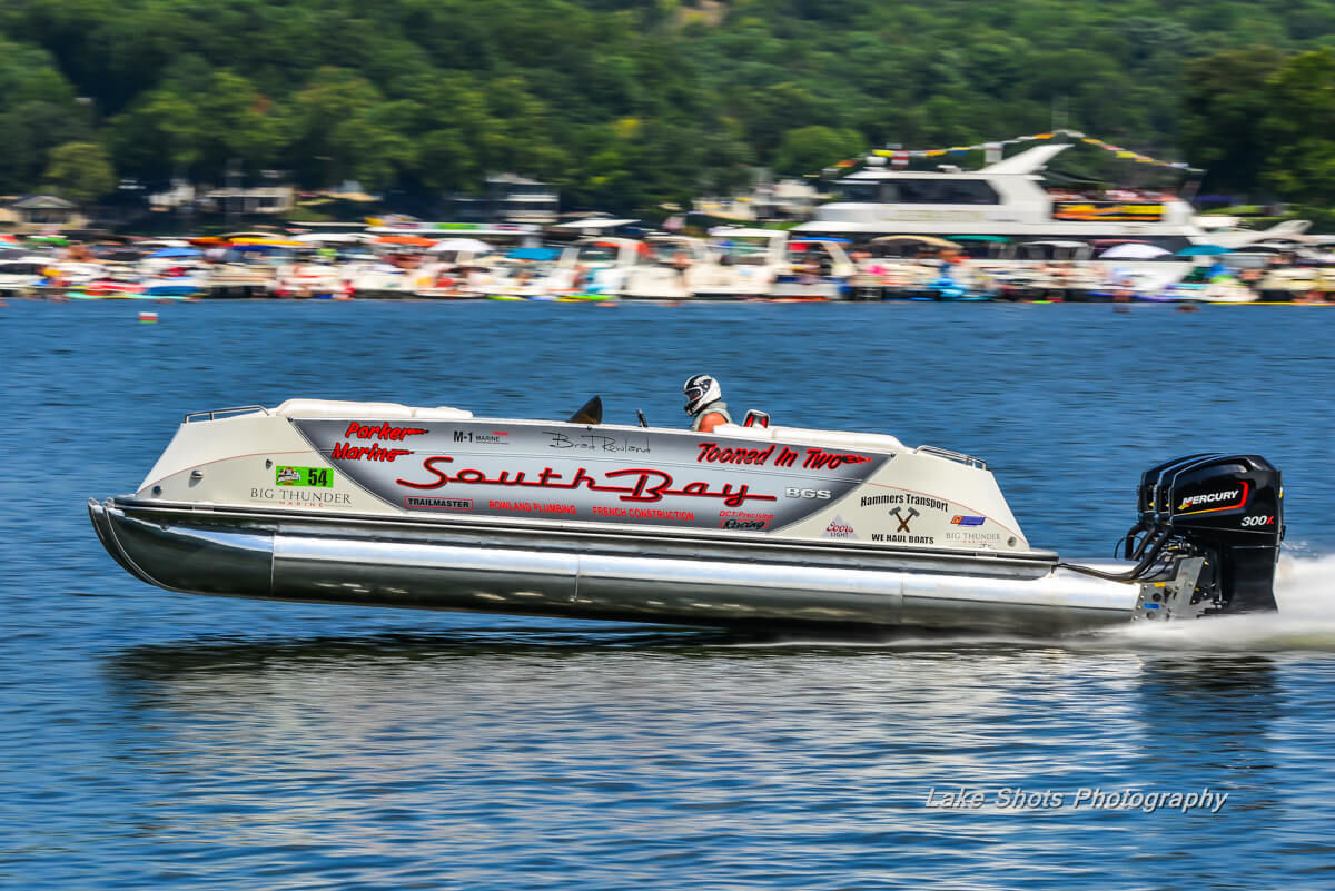 Brad Rowland & 'Tooned In 2' at the 2018 Shootout